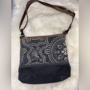 Myra Bag Navy and Cream Patterned Crossbody